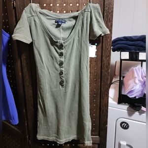 American Eagle Baby T size xs